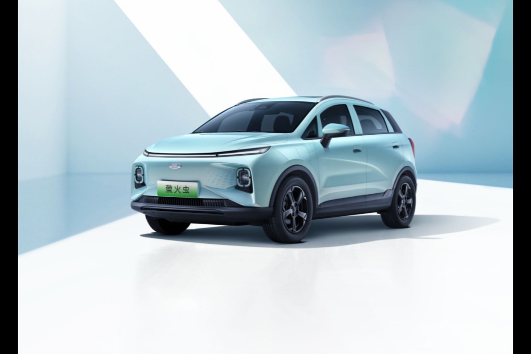 续航400km+,还有大空间,几何E萤火虫成纯电小型SUV“新卷王”?