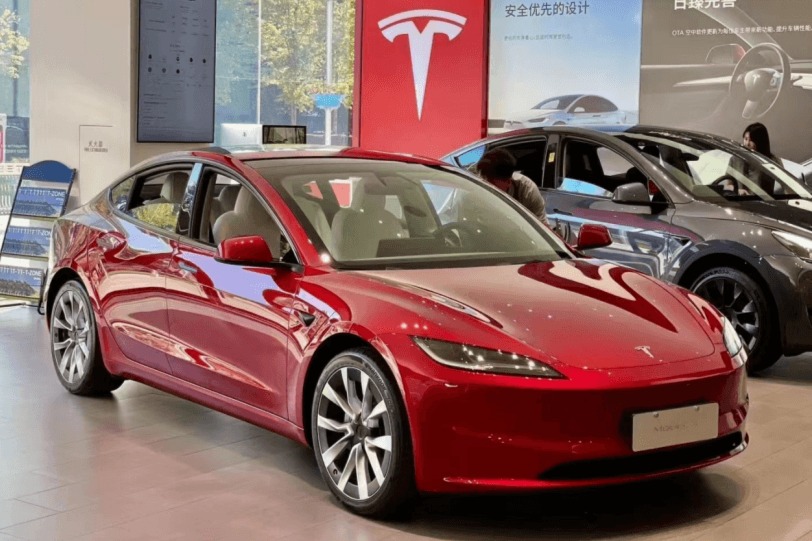 新款Model 3最快下周开启交付,FSD开通还得看政策