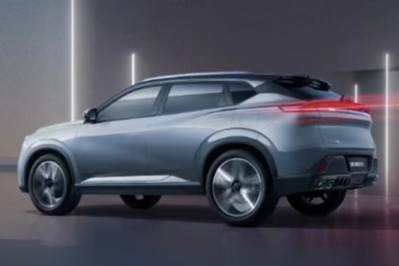 杀红眼了！东风风神皓瀚DH-i起售价9.99万元