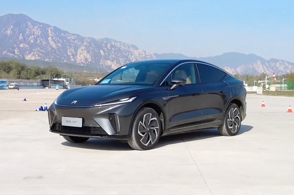 又来一款与华为合作的新车！2024款飞凡R7​将于广州车展上市