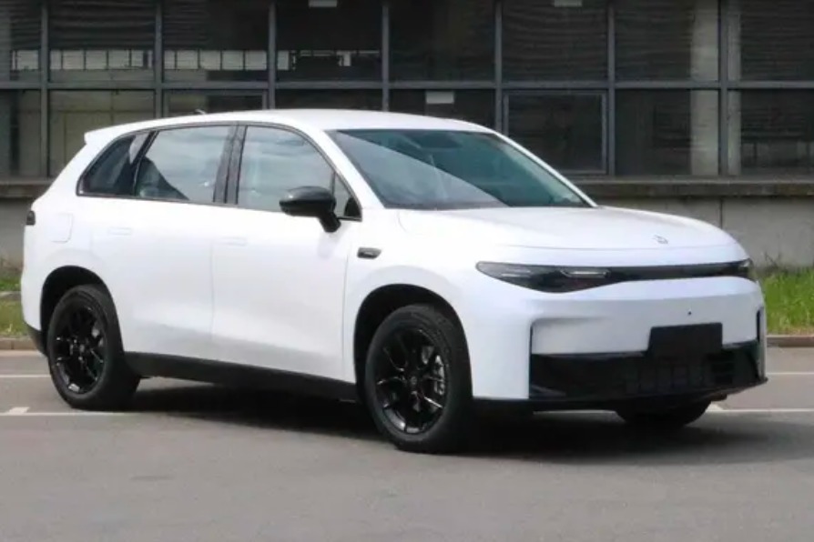 零跑C10增程版完成工信部申报，可选装激光雷达