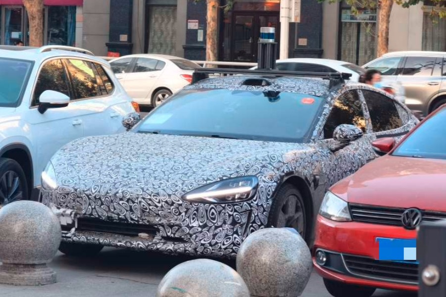 12月新車預告：小米SU7/蔚來EE9，新勢力VS老玩家？