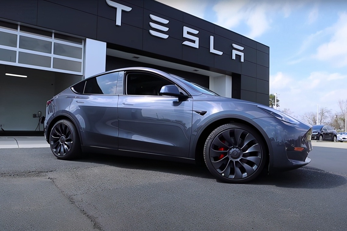 特斯拉Model Y在德国大幅降价，降幅最高达5000欧元