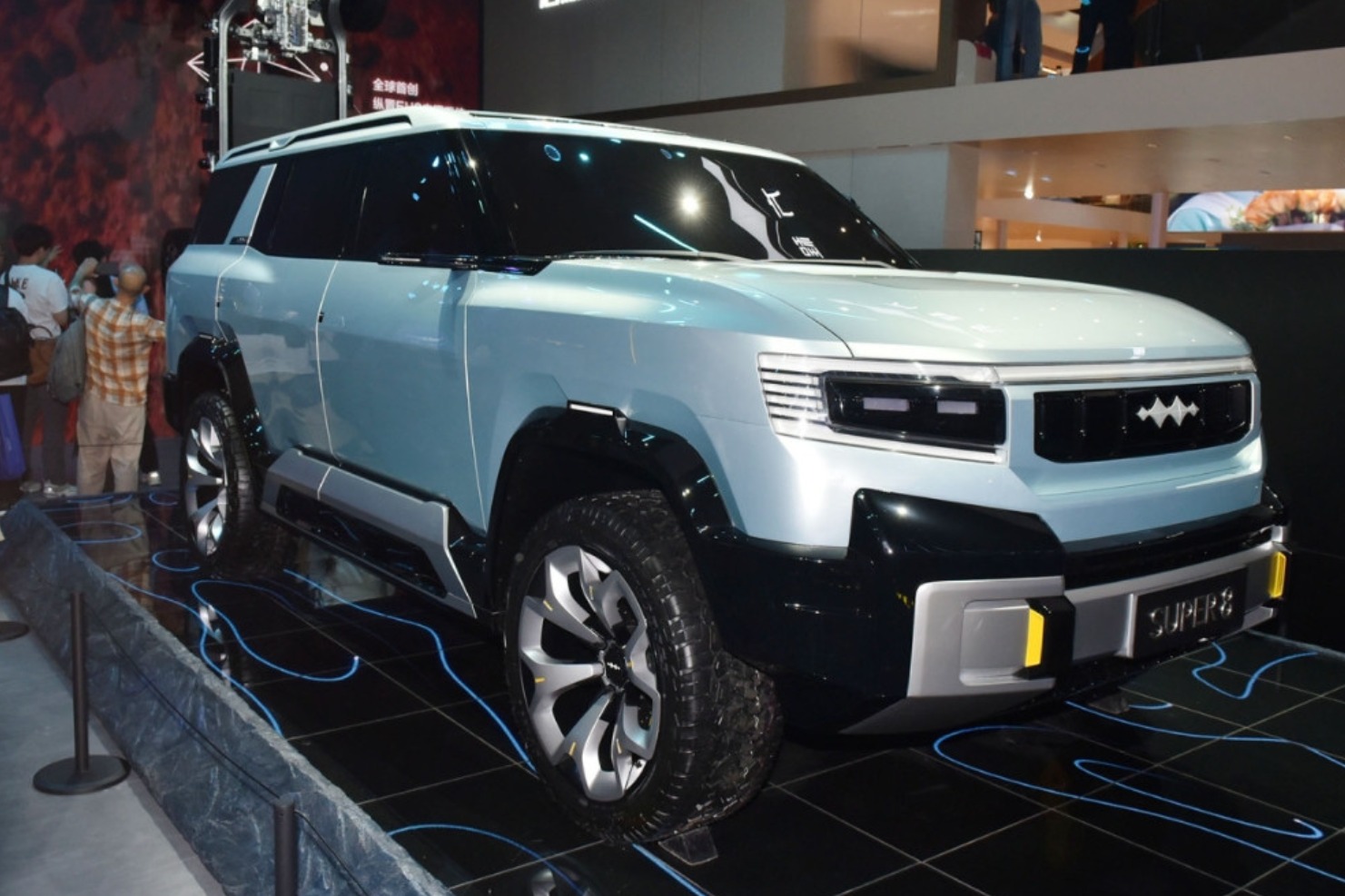 方程豹豹8内饰谍照曝光，平价版仰望U8卖多少钱合适？