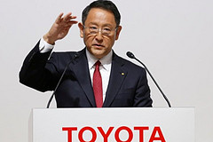 豐田章男再發布貶低電動汽車言論，馬斯克一聲嘆息