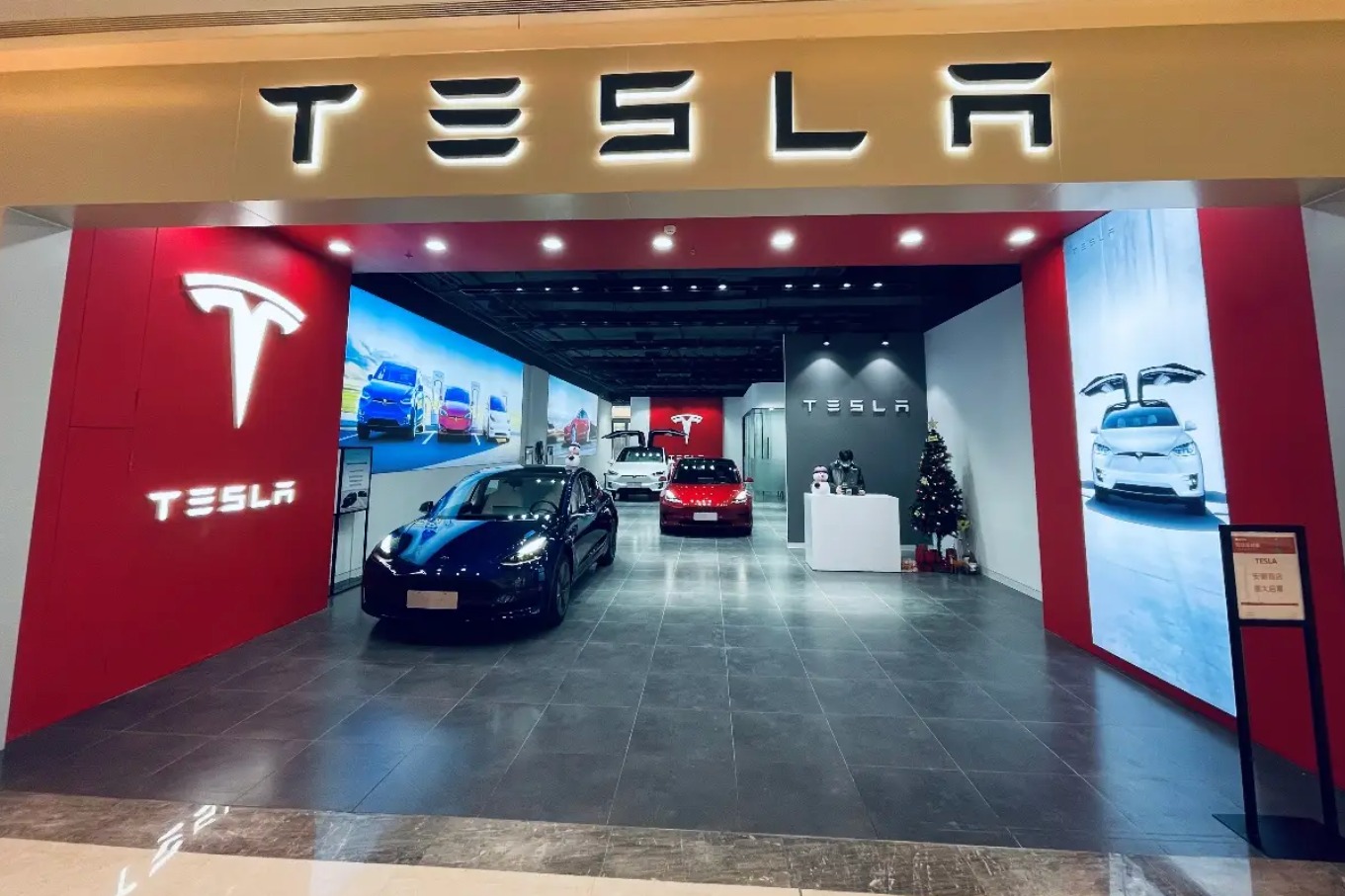 专为中国车主打造!特斯拉推送2023.44.32特殊OTA版本升级