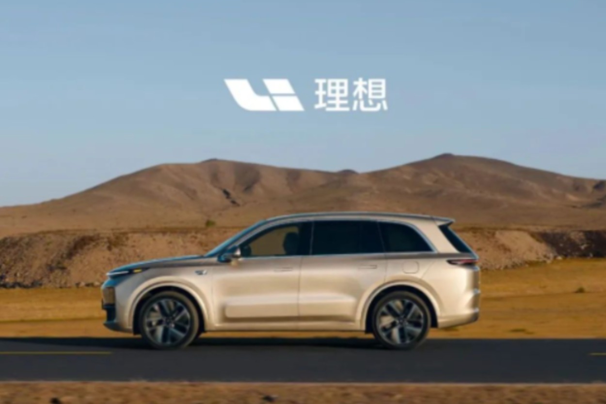 理想上周销量继续压制问界 1月累计仅落后1000辆