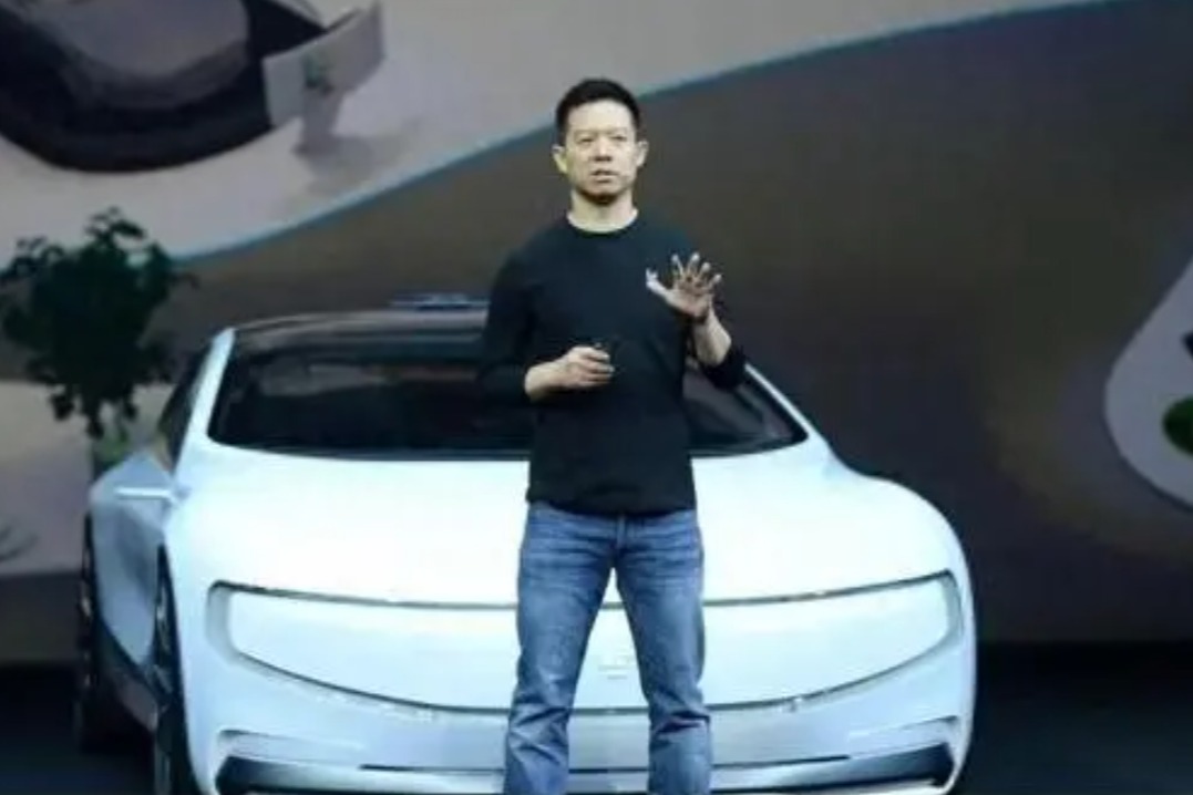 贾跃亭：库克终究不是乔布斯 苹果放弃造车是个大错误