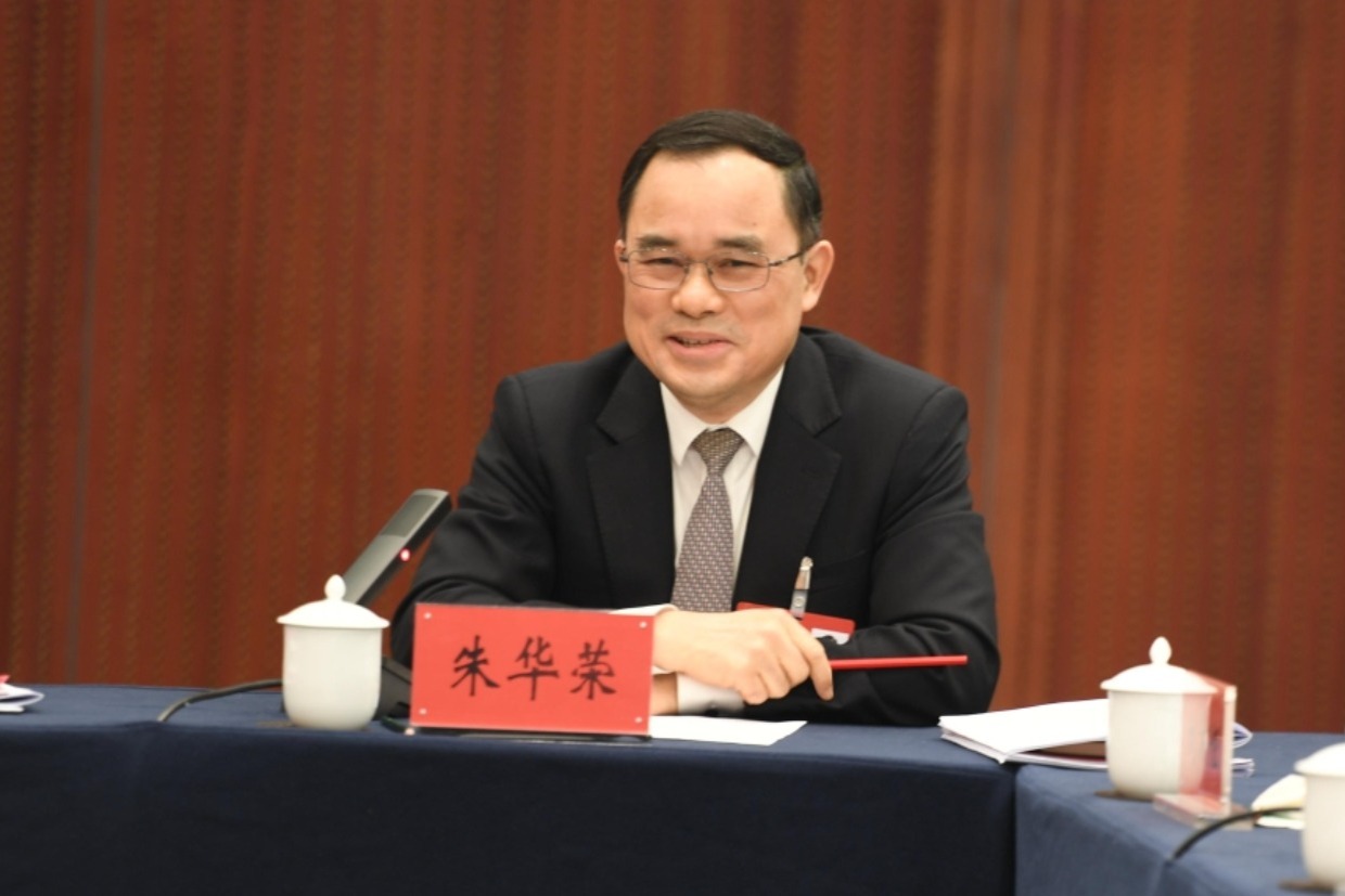 朱华荣:2024年销量TOP10的车企将占据近85%市场份额 未来几年80%的品牌将关停运转