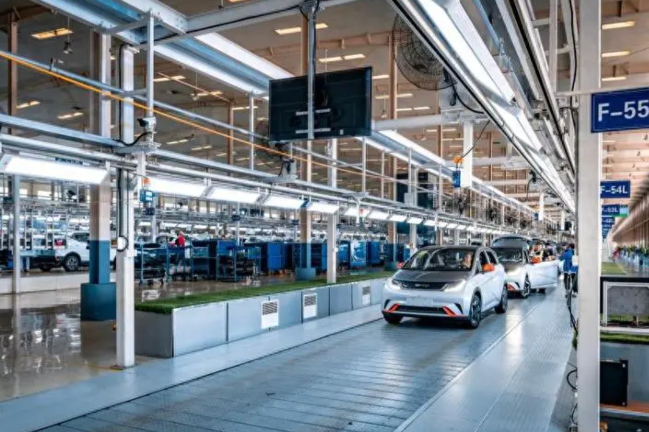 比亚迪发动“解放战役”、国外加速建厂，背后的四大猜测