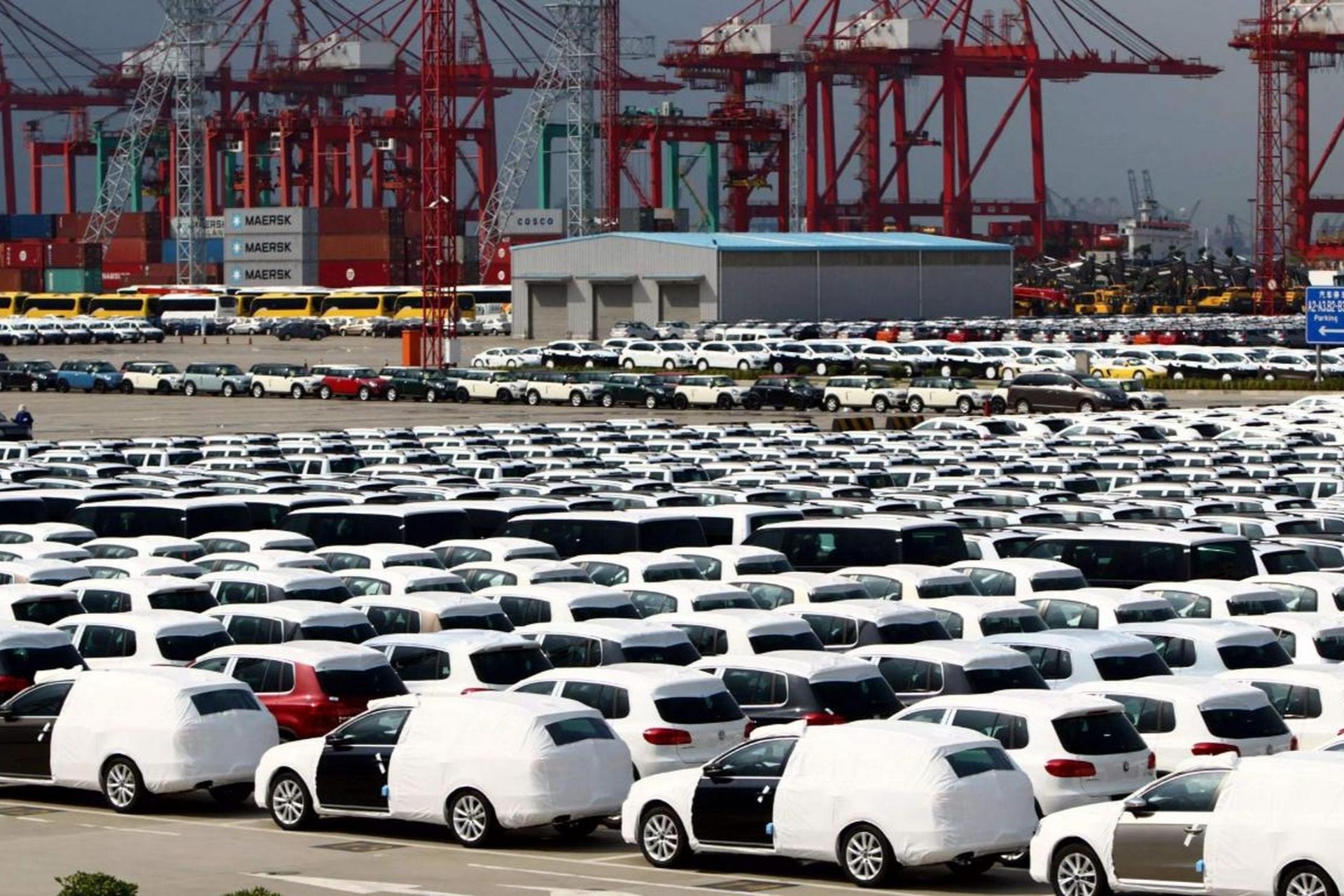 中汽协:1-9月全国汽车商品累计出口金额同比增长33.9%