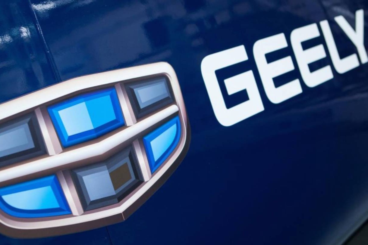 吉利汽车10月销量超18万辆，新能源车连续3个月创新高