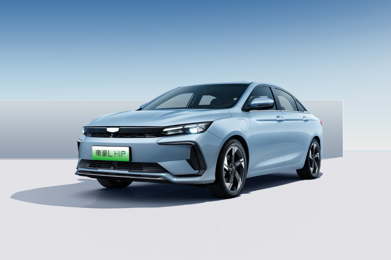 9.88万元起售，吉利帝豪L HiP冠军版要做9万级纯电续航100km插混普及者