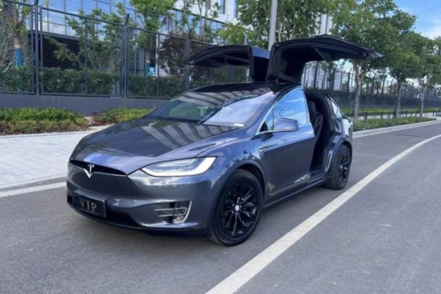 因车门隐患,特斯拉在美国召回超12万辆汽车