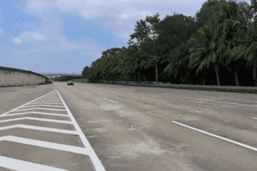 刷新世界記錄！紅旗全新自主電動(dòng)車百公里制動(dòng)距離僅29.68米