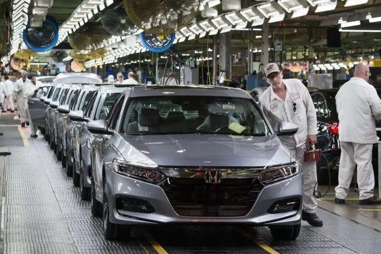 2023年中国汽车出口量预计将超过日本
