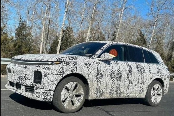 理想 L6 车型路试谍照曝光,消息称提前到今年 4 月初发布