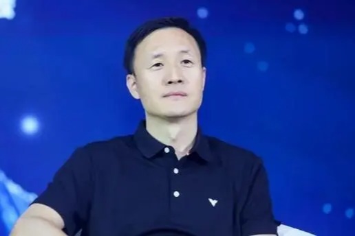 哪吒汽车CEO张勇：接受批评，营销向雷军学习