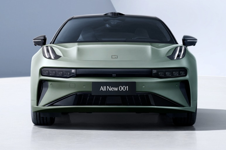 行驶689.8km！极氪高管直播实测极氪007续航达成率近90%