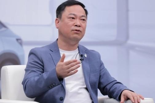 吉利集团高层人事调整:睿蓝汽车董事长兼CEO的娄源发出任吉利汽车集团副总裁