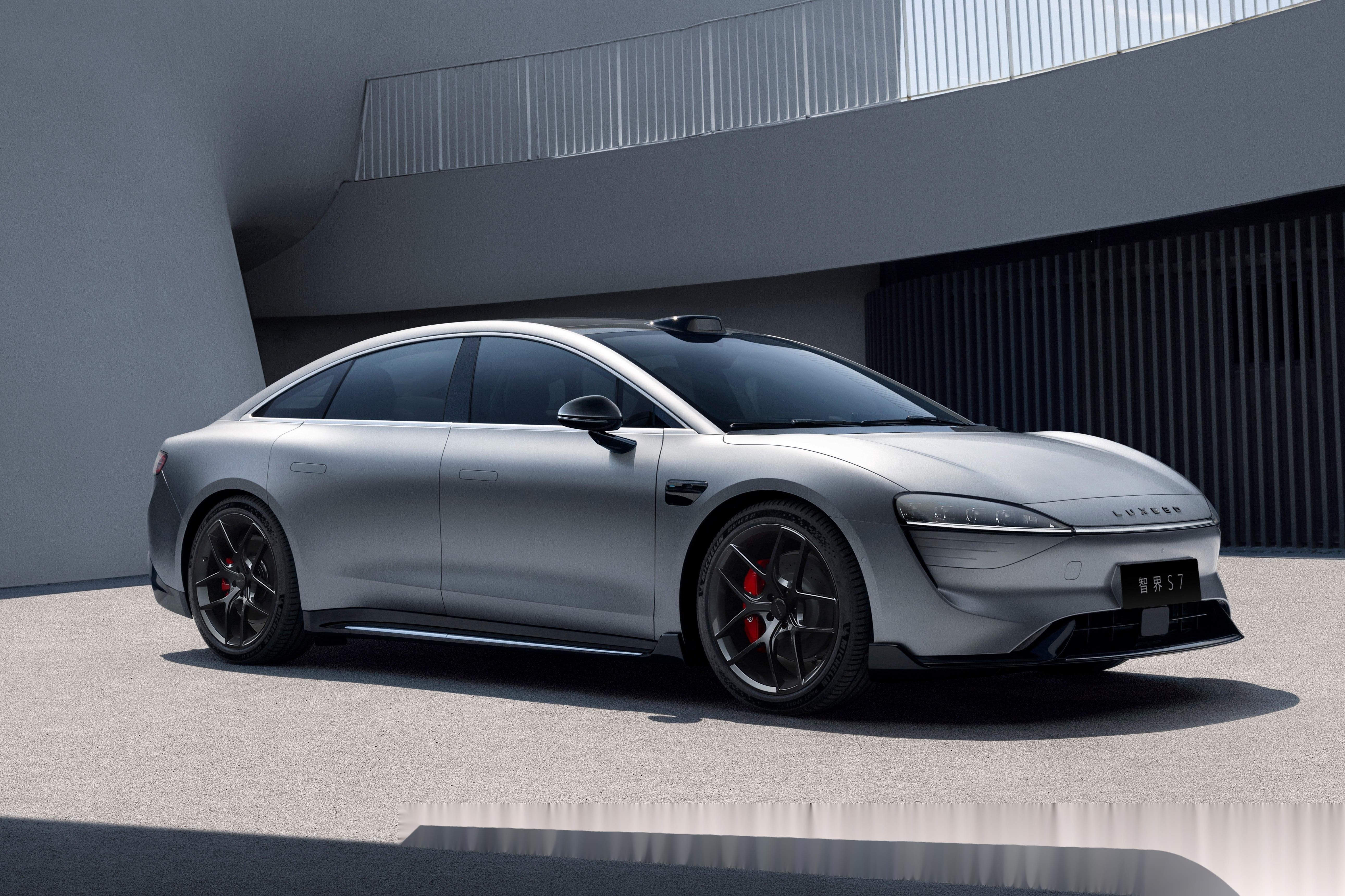 华为回应智界S7截胡小米SU7：目前对此不知情