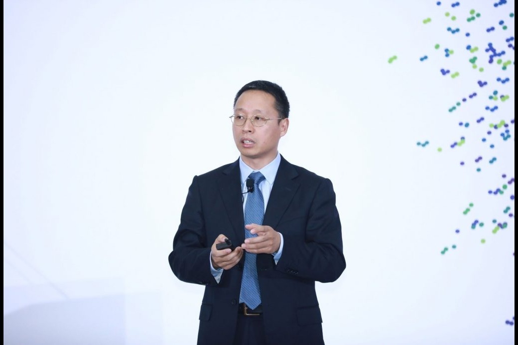 靳玉志:华为智能汽车解决方案BU累计研发投入超300亿元
