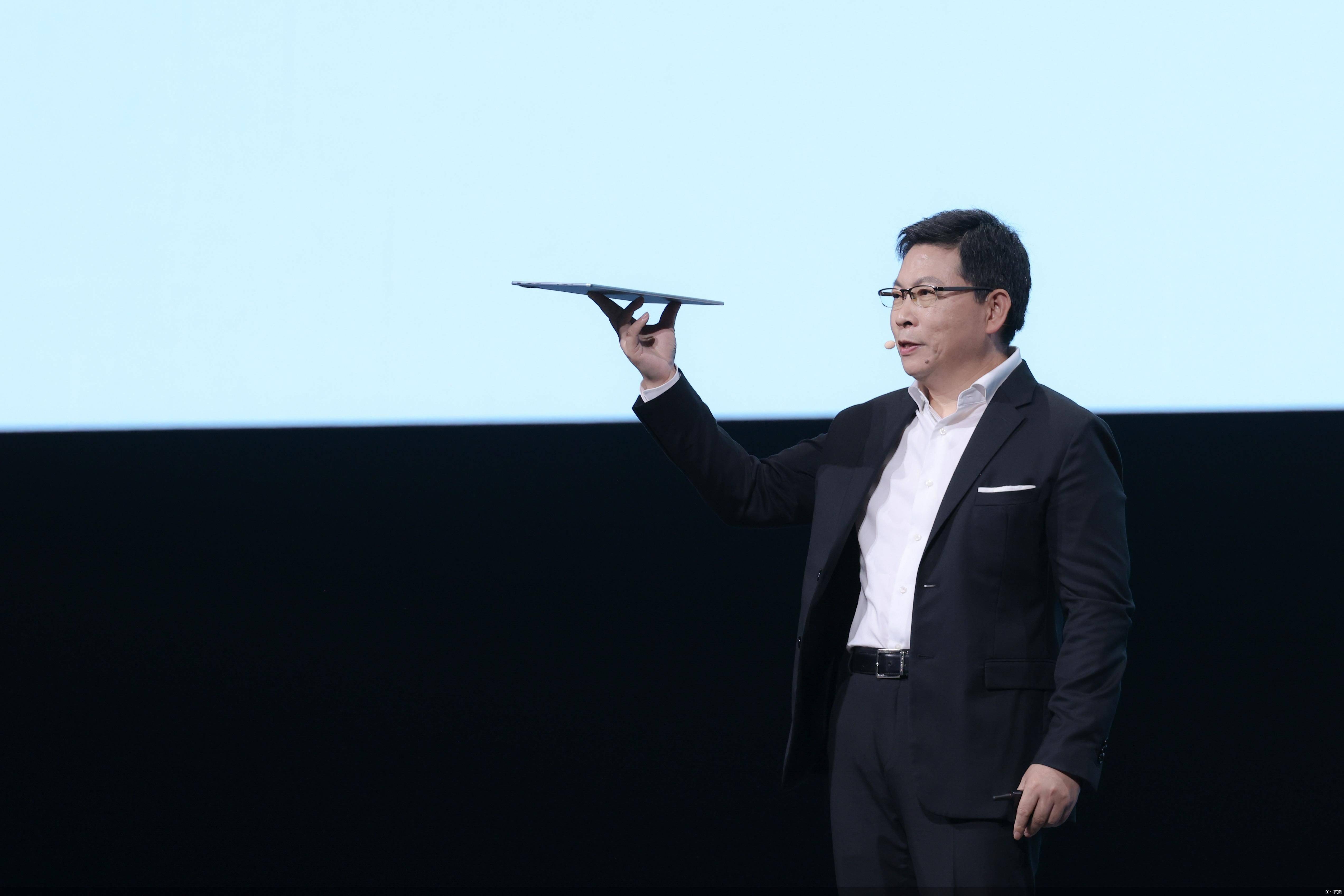 华为官网更新管理层信息 余承东由终端BG CEO变更为董事长