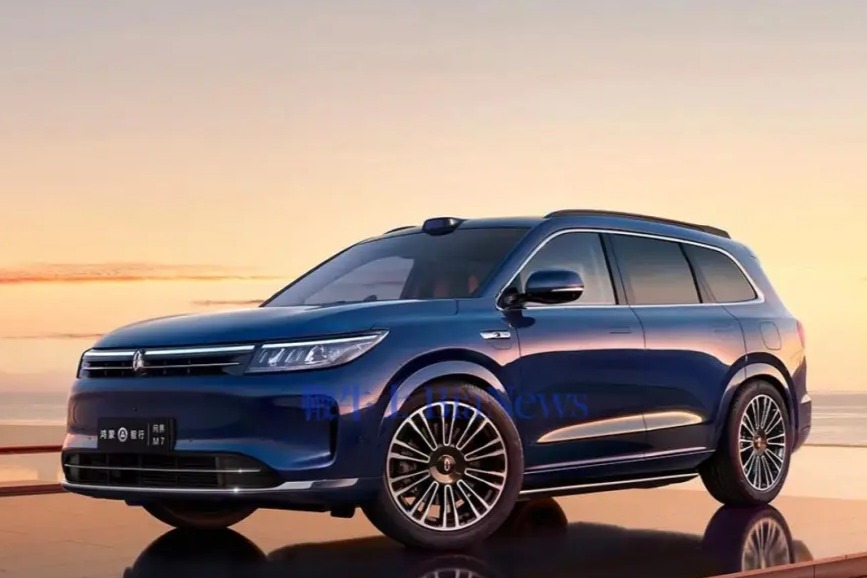 华为余承东：问界新 M7 Max 焕新版开启预订，预售价 29.8 万起