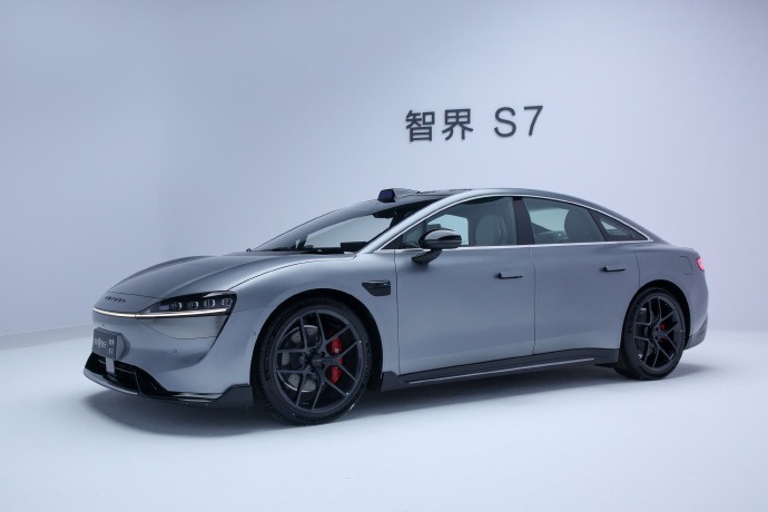 余承东：雷军入局带来强大的流量 传统车企根本干不过