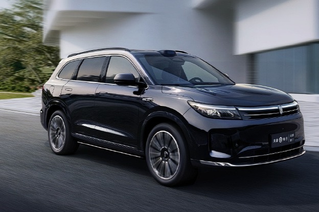 余承东：问界新M7 Max焕新版的移动音乐厅 百万豪车都不具备