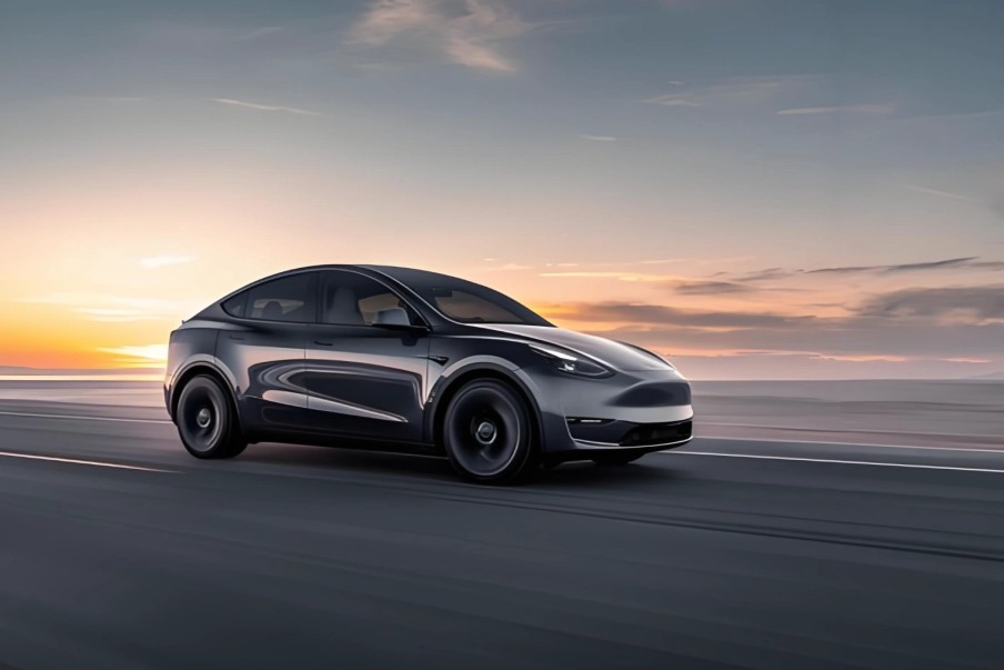 上海临港新片区多家国企率先采购特斯拉 Model Y 汽车