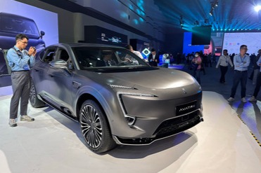深蓝 S07 汽车官宣:SUV 车型、搭载华为乾崑 ADS SE