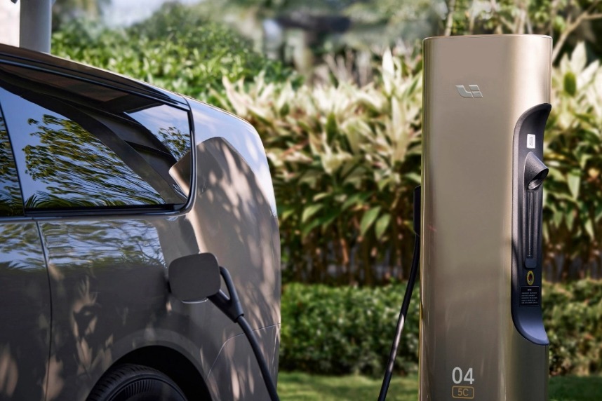 中国充电联盟：2024上半年充电基础设施增量为164.7万台，桩车增量比为1:3