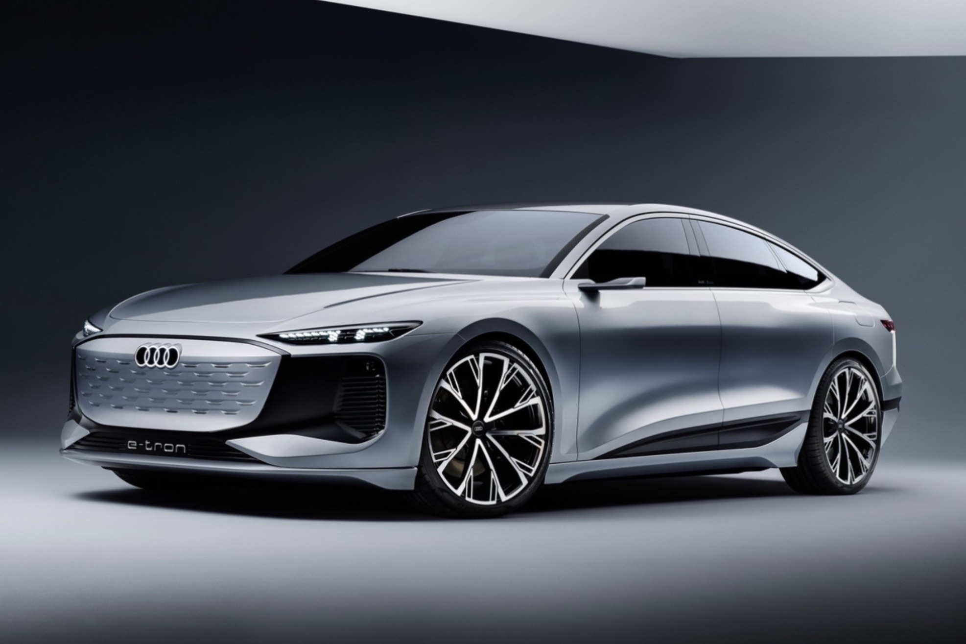 奥迪A6 e-tron将于7月31日全球首发 PPE平台打造/未来将国产