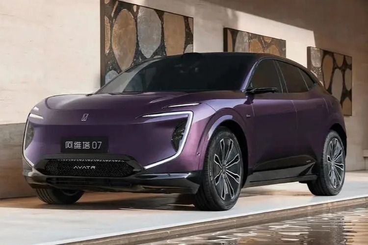 长安汽车：联营企业阿维塔科技拟115亿元购买华为持有的引望10%股权