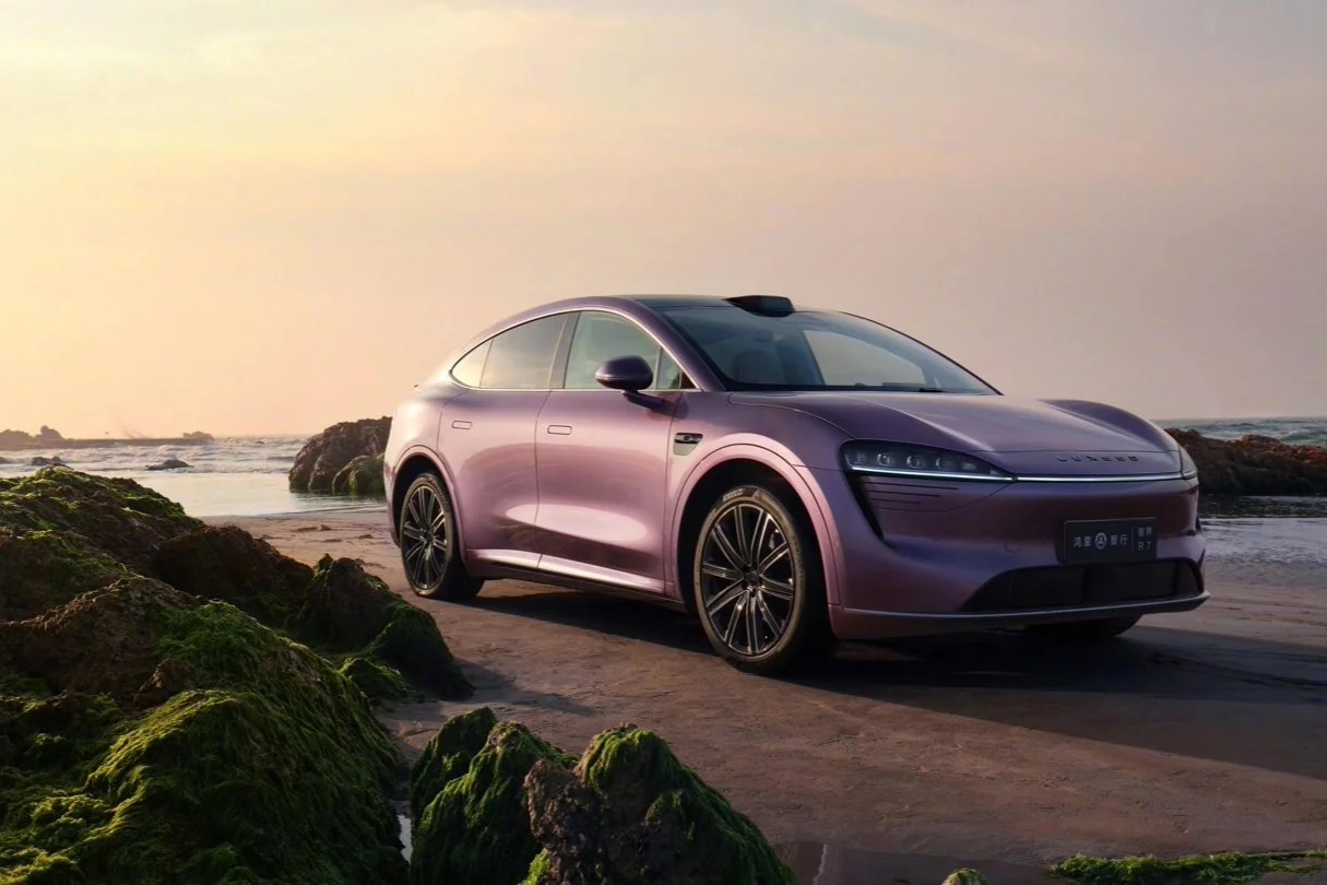 鸿蒙智行首款轿跑 SUV 智界 R7 发布，全系标配 CDC、空气悬架