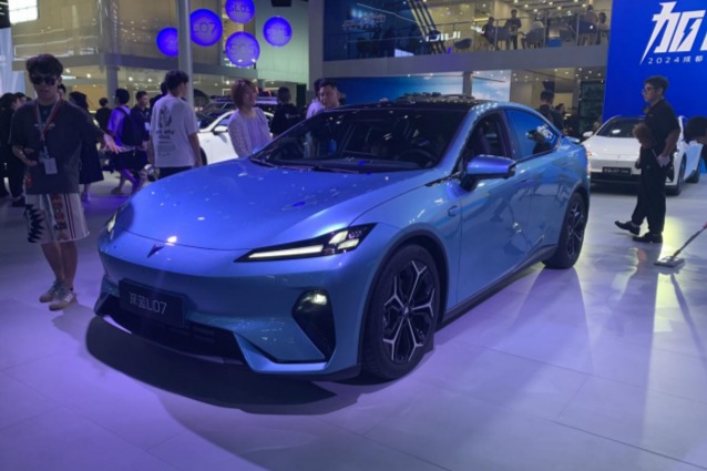 深蓝L07在2024成都车展迎来首发亮相，预计9月上市