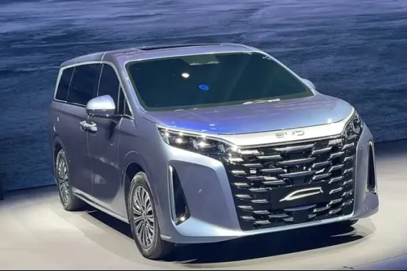 比亞迪夏、阿維塔07、極氪7X領銜，2024成都車展新車實拍匯總