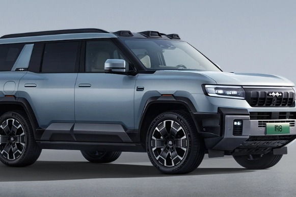 比亚迪方程豹“豹 8”动力公布：550kW 系统综合功率，百公里加速 4.8s