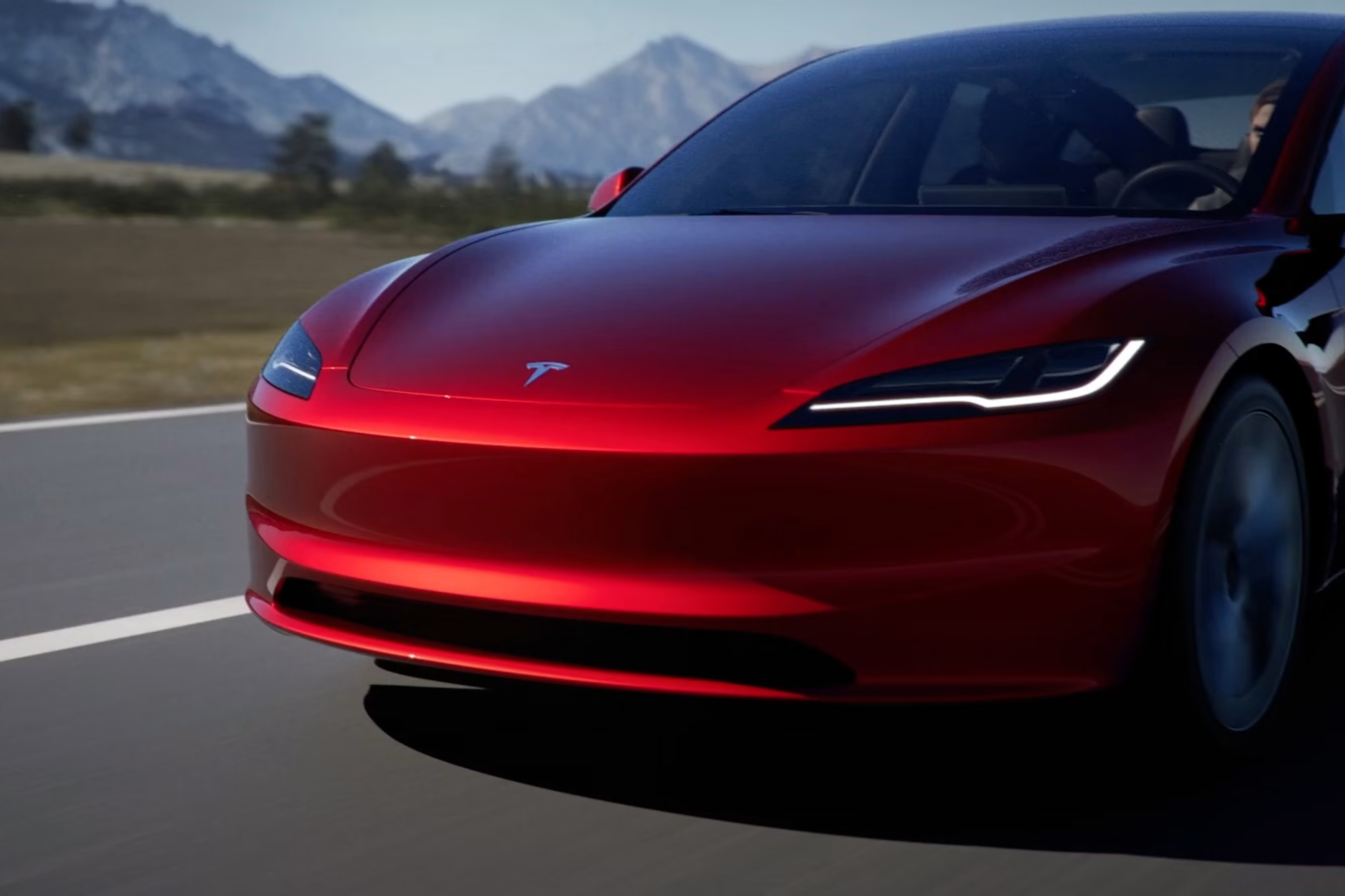 特斯拉开年促销，Model 3后轮驱动版25.54万起