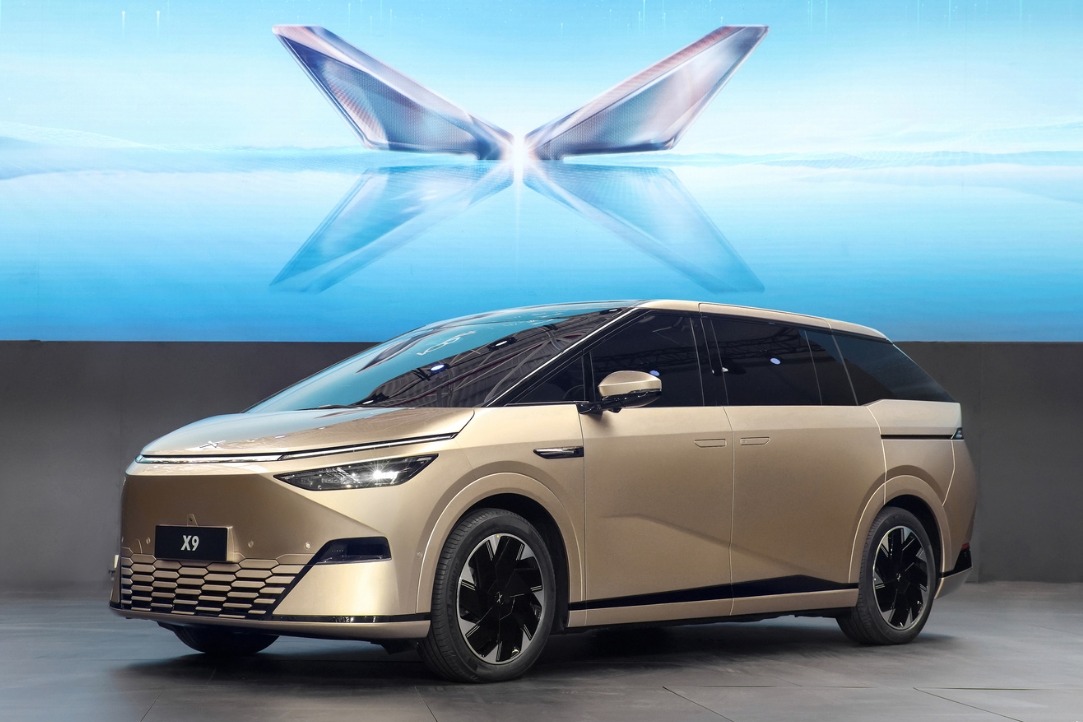 后轮主动转向+一体式大压铸,小鹏X9亮点技术分享