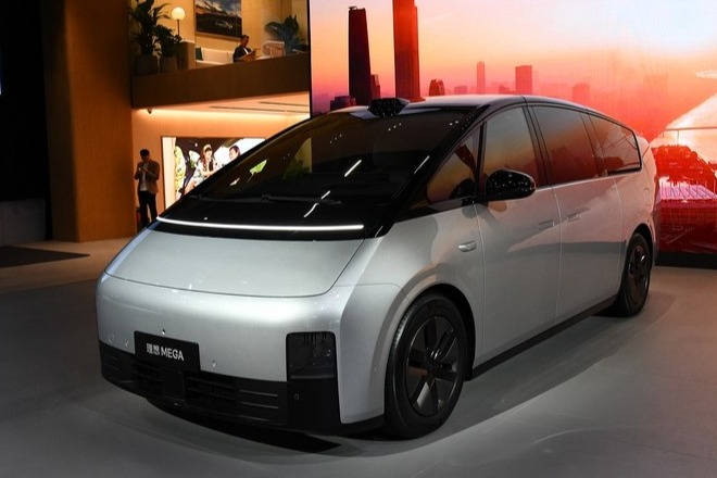 挑战月销3万辆?理想L6将担大任,2024年理想汽车新车前瞻