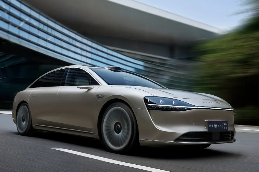 余承东：享界S9将首发轿车后排零重力座椅，展车很快进店