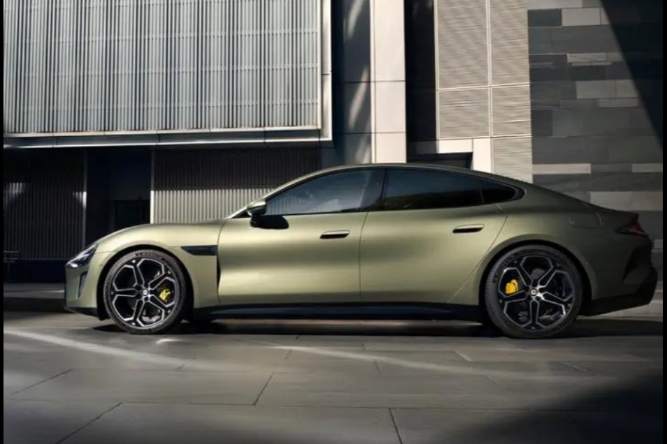 小米汽车无忧服务包上线开售