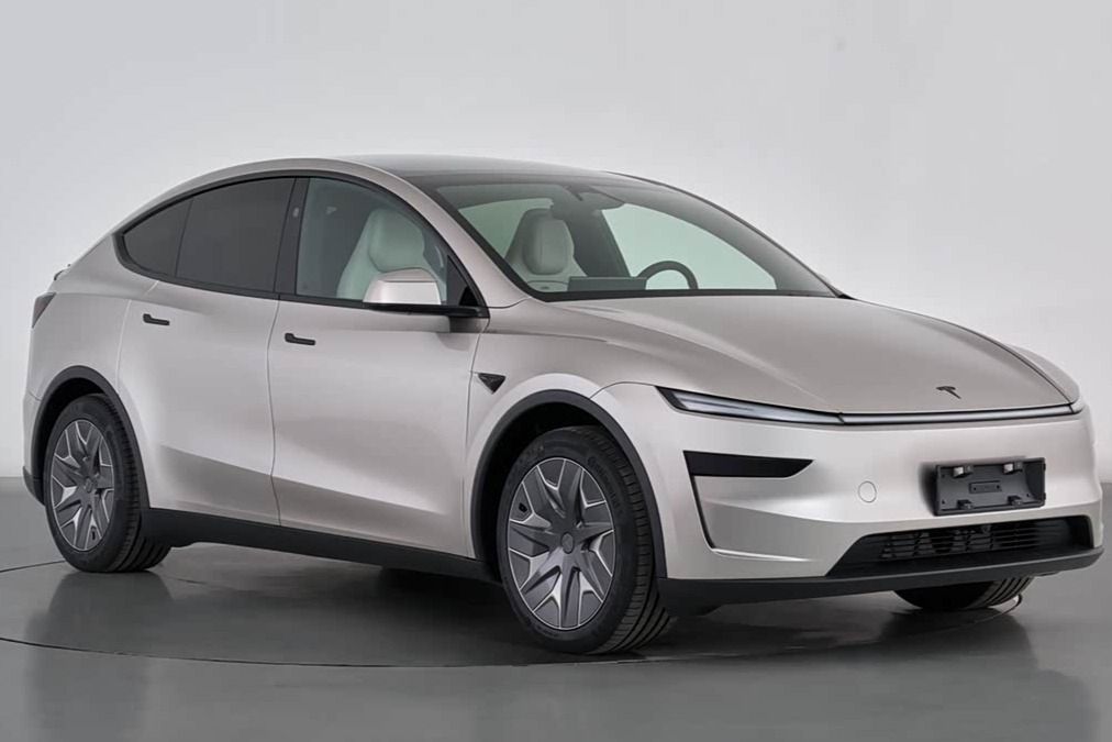 Model Y会通吃15-35万市场？特斯拉的第一波反击来了