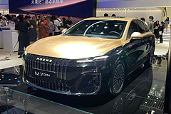 荣威M7 DMH预售9.78万起，全系纯电续航160km，比秦L更值？