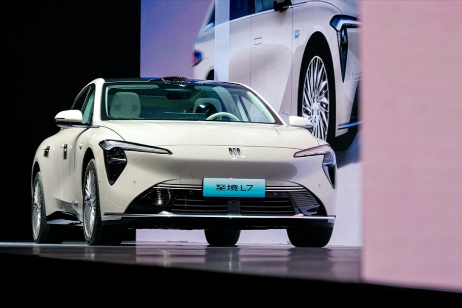 别克至境L7打出了三张王牌：价格、智驾、增程