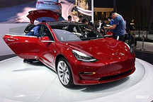 特斯拉 Model 3 最新車型消息 或?qū)⒐灿?jì) 4 款車型