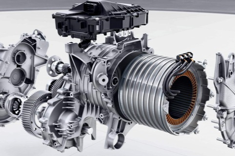 如何看待奔馳EQC的電機(jī)冷卻液泄漏召回？