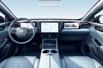 零跑汽車登陸港股，能否成為第四家站穩(wěn)腳跟的新勢力車企？